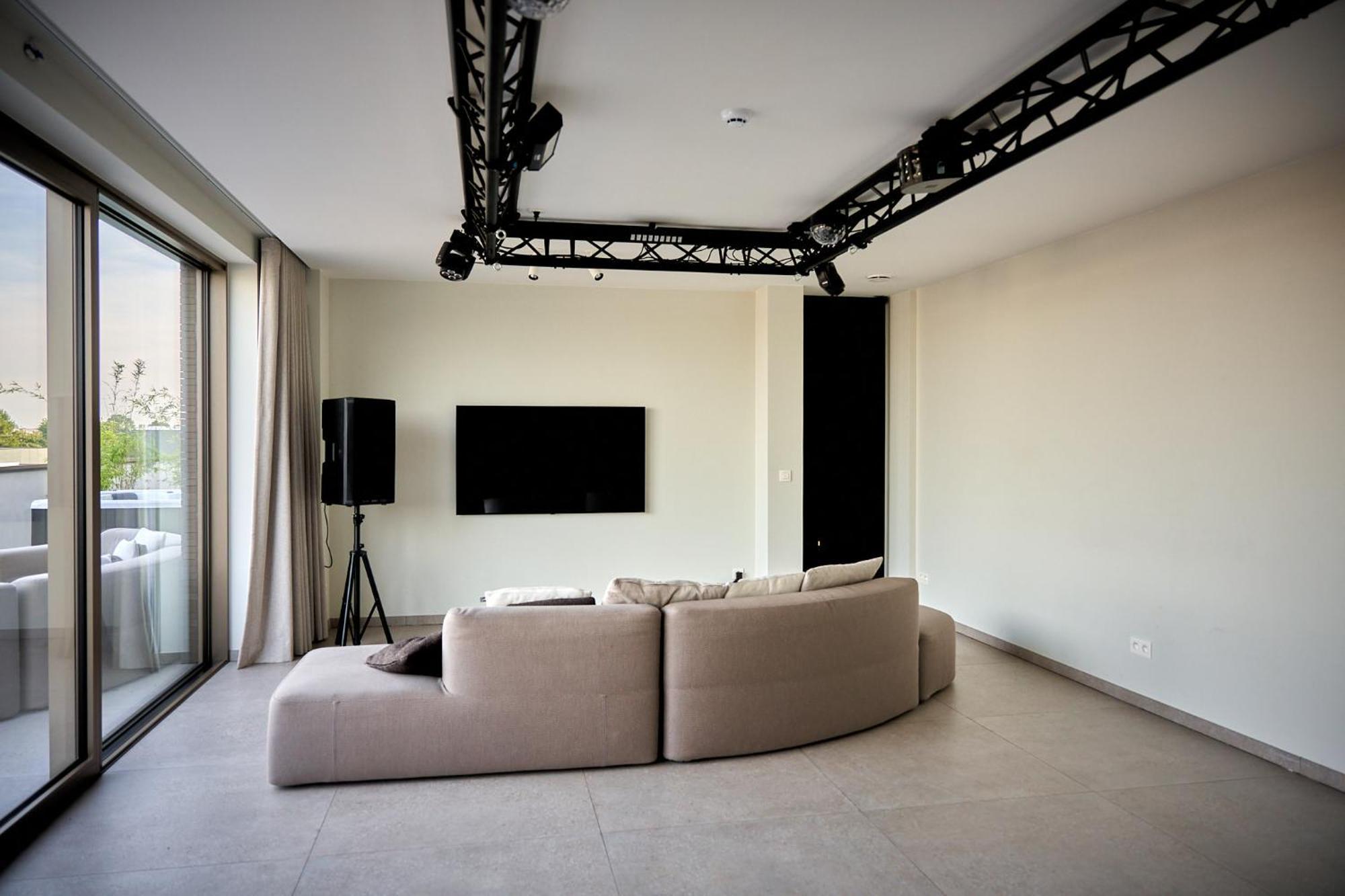 Kaoz Highstreet The Luxury Loft Lägenhet Hoogstraten Exteriör bild
